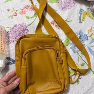 Reebok Mustard Crossbody Bag - Small Women’s Shoulder Pack